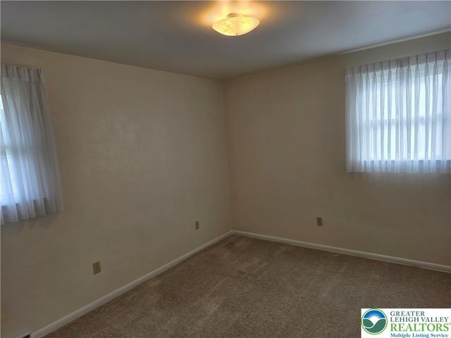 233 Christmas Avenue, Bath Boro, PA 18014