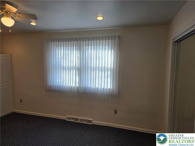 233 Christmas Avenue, Bath Boro, PA 18014