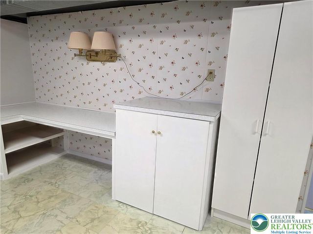 233 Christmas Avenue, Bath Boro, PA 18014