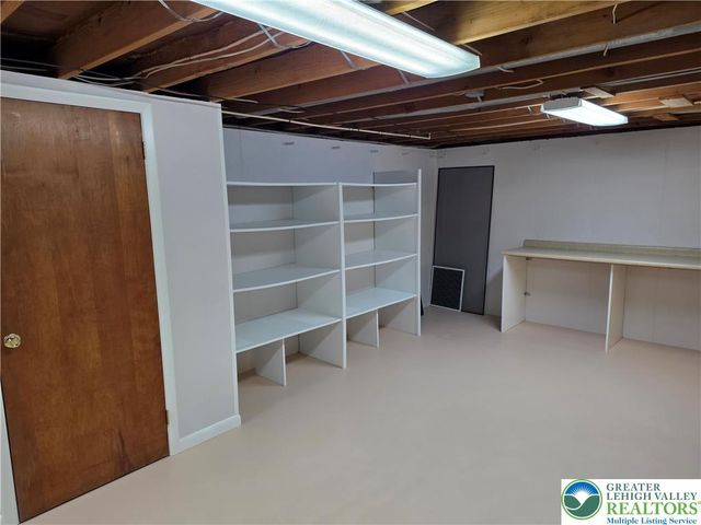 233 Christmas Avenue, Bath Boro, PA 18014