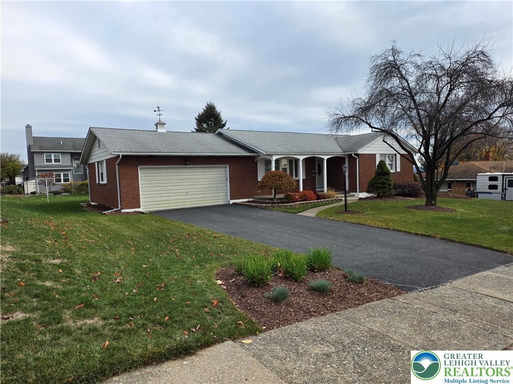 233 Christmas Avenue, Bath Boro, PA 18014