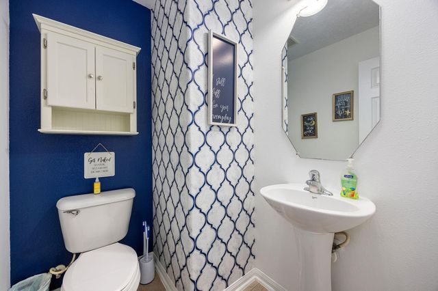 25600 Thornhill Creek Court, Porter, TX 77365