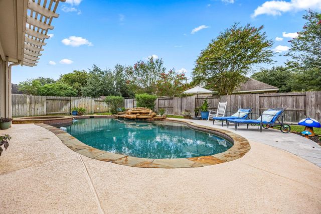25600 Thornhill Creek Court, Porter, TX 77365