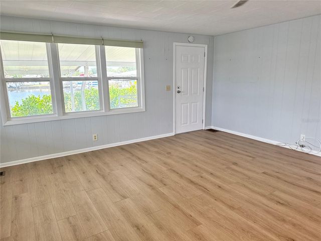 6806 MOUNT QUINCY DRIVE NE 361, St Petersburg, FL 33702
