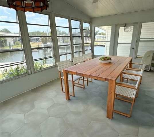 6806 MOUNT QUINCY DRIVE NE 361, St Petersburg, FL 33702