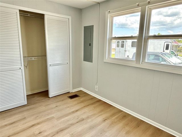 6806 MOUNT QUINCY DRIVE NE 361, St Petersburg, FL 33702