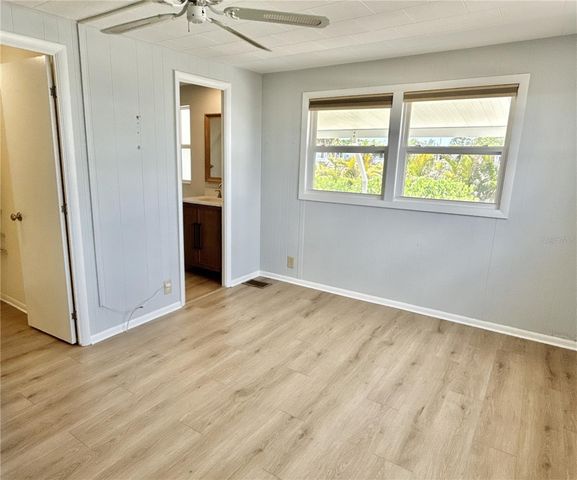 6806 MOUNT QUINCY DRIVE NE 361, St Petersburg, FL 33702