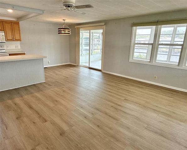 6806 MOUNT QUINCY DRIVE NE 361, St Petersburg, FL 33702