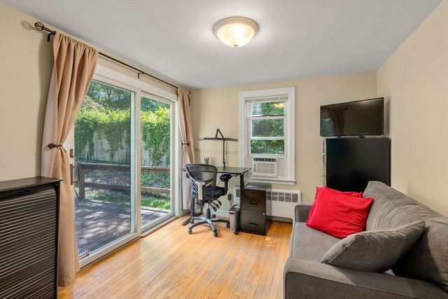 71 Capen St, Milton, MA 02186