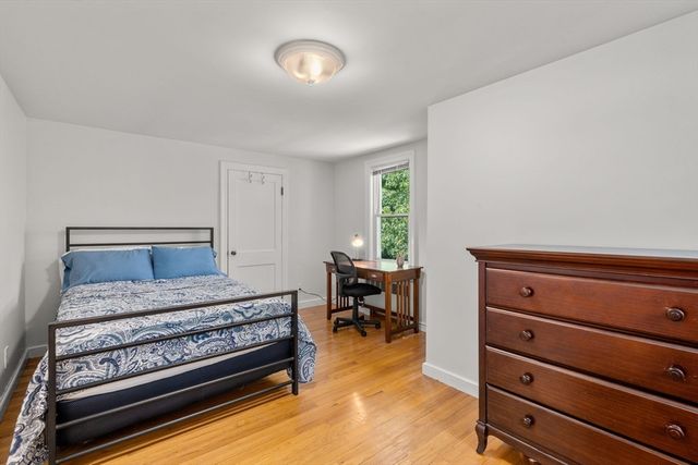 71 Capen St, Milton, MA 02186