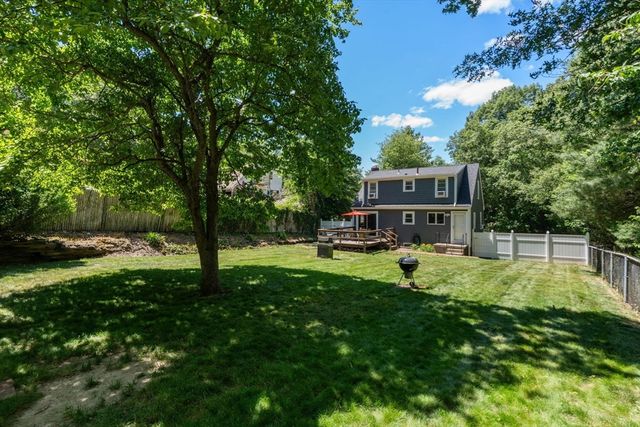 71 Capen St, Milton, MA 02186