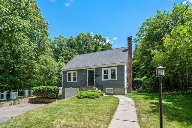 71 Capen St, Milton, MA 02186