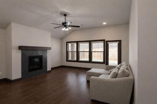 3833 NW 177th Street, Edmond, OK 73012