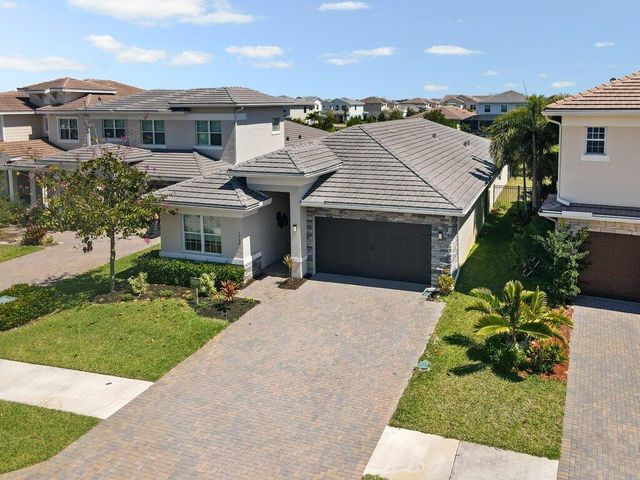 1362 Harvester Crossing, Loxahatchee, FL 33470