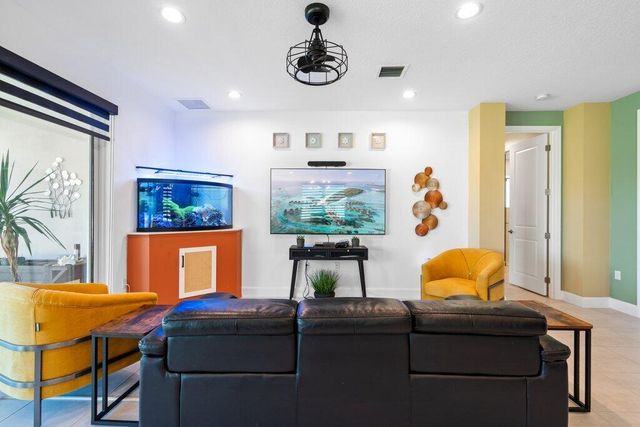 1362 Harvester Crossing, Loxahatchee, FL 33470