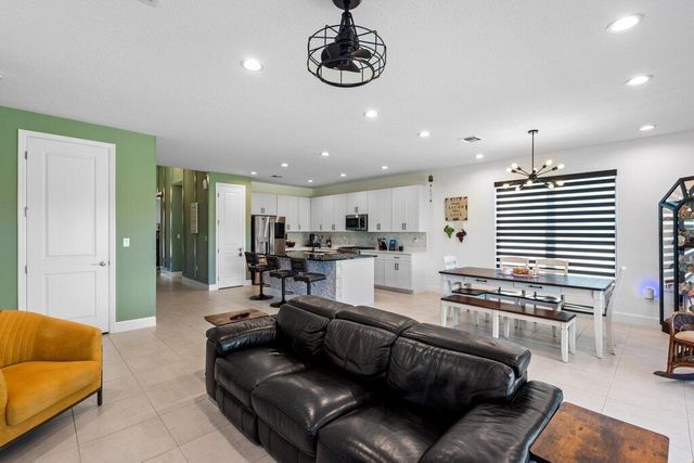 1362 Harvester Crossing, Loxahatchee, FL 33470