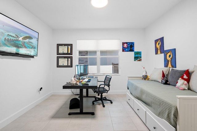 1362 Harvester Crossing, Loxahatchee, FL 33470