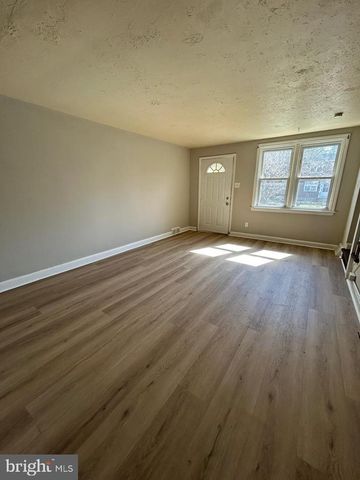 330 W 21ST ST, Chester, PA 19013