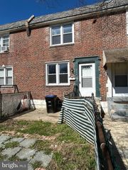 330 W 21ST ST, Chester, PA 19013