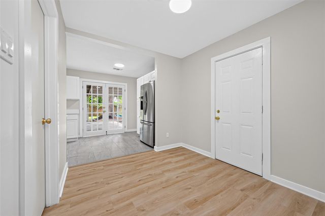 6418 Standing Oaks Street, Houston, TX 77050