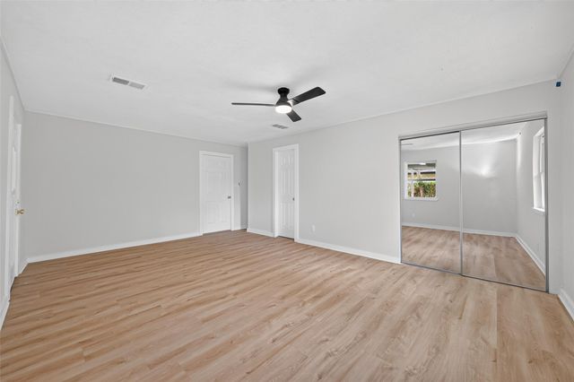 6418 Standing Oaks Street, Houston, TX 77050