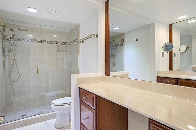 300 Intracoastal Place 204, Jupiter, FL 33469