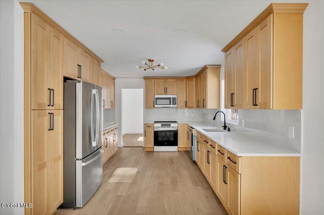 72 Cole Lane, Brunswick, NY 12180