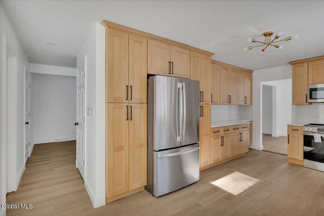 72 Cole Lane, Brunswick, NY 12180