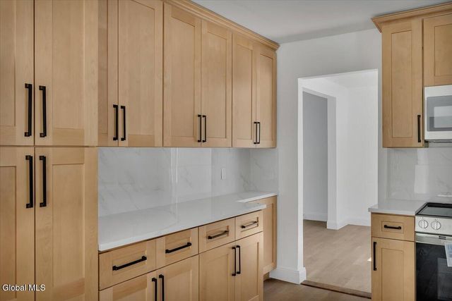 72 Cole Lane, Brunswick, NY 12180