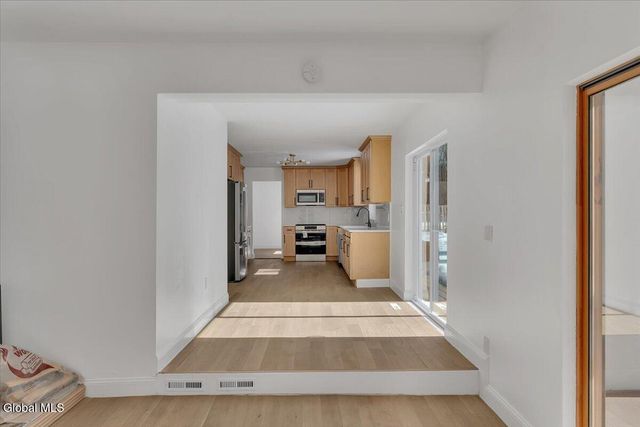 72 Cole Lane, Brunswick, NY 12180