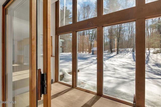 72 Cole Lane, Brunswick, NY 12180