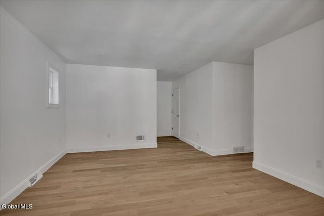 72 Cole Lane, Brunswick, NY 12180