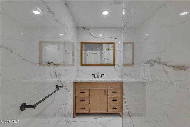 72 Cole Lane, Brunswick, NY 12180