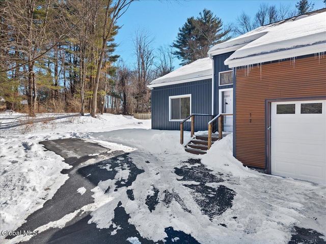 72 Cole Lane, Brunswick, NY 12180