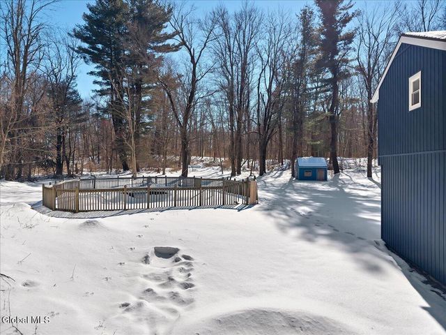 72 Cole Lane, Brunswick, NY 12180