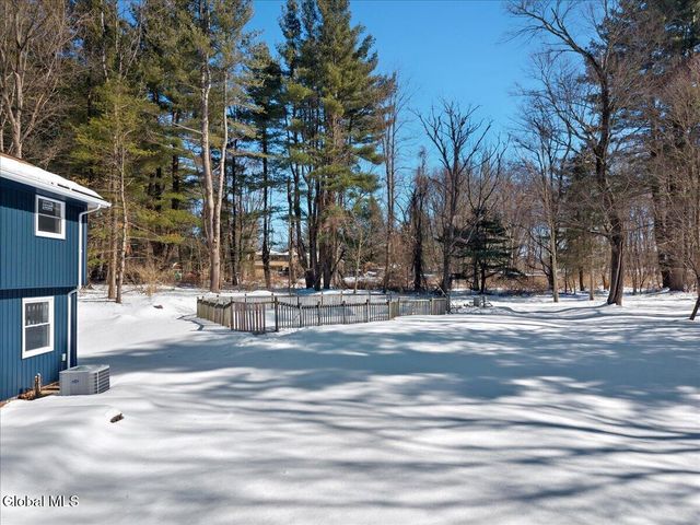 72 Cole Lane, Brunswick, NY 12180