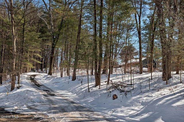 72 Cole Lane, Brunswick, NY 12180