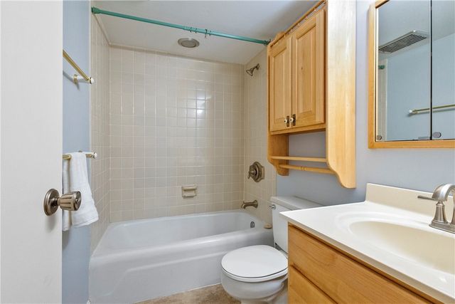 201 Grant 202, Sewickley, PA 15143