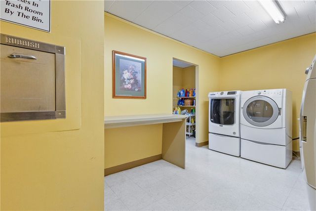 201 Grant 202, Sewickley, PA 15143