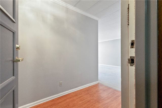 201 Grant 202, Sewickley, PA 15143