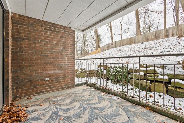 201 Grant 202, Sewickley, PA 15143