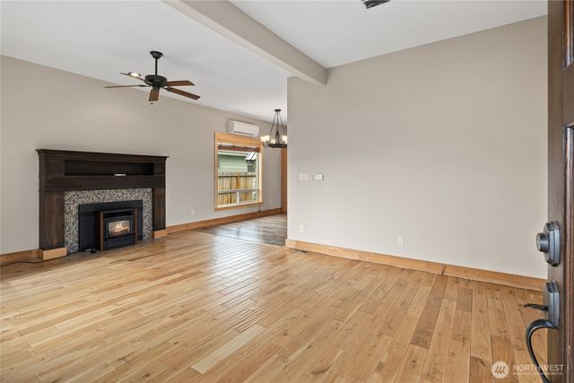 115 E Third Street, Cle Elum, WA 98922