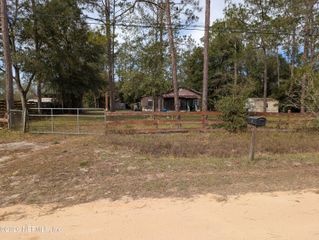 31 MINK Avenue, Middleburg, FL 32068