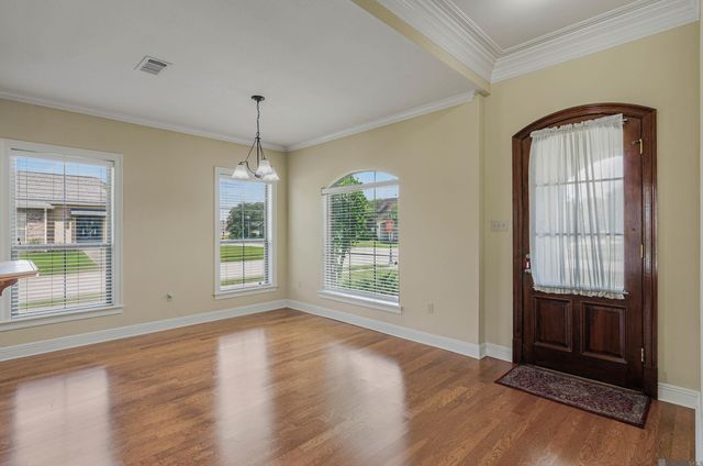10253 Springridge Ave, Baton Rouge, LA 70810