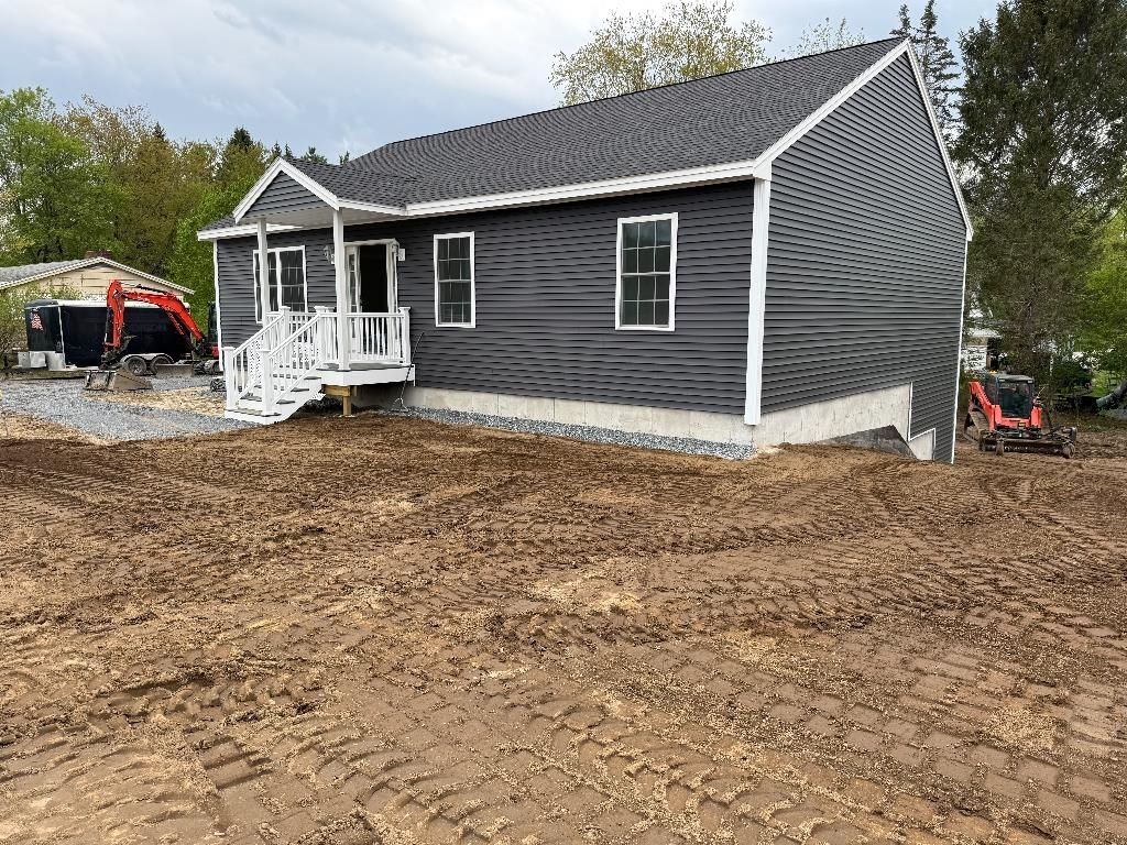 143 Richmond Road, Winchester, NH 03470