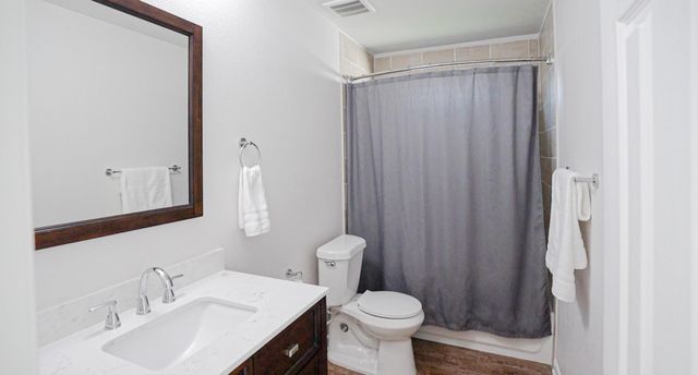 306 Foster Street, Tomball, TX 77375