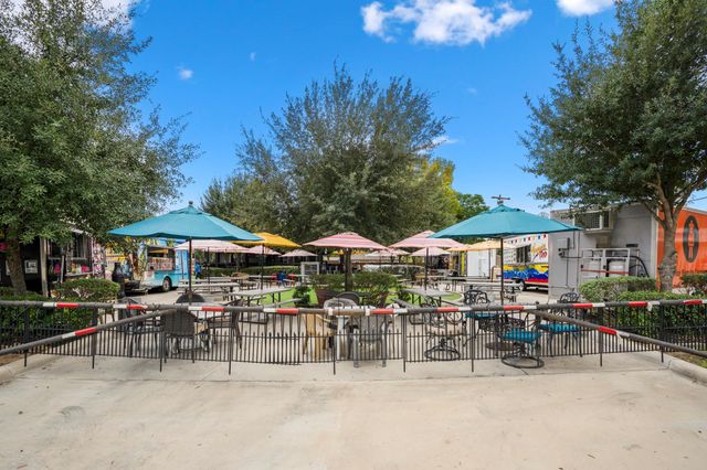 306 Foster Street, Tomball, TX 77375