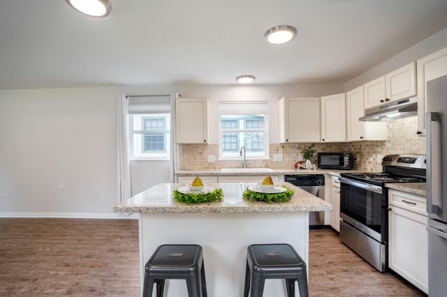 306 Foster Street, Tomball, TX 77375