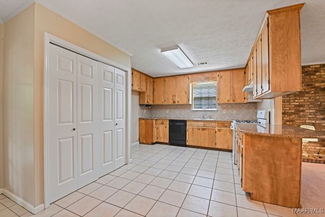 1388 Burt Mill Road, Tallassee, AL 36078