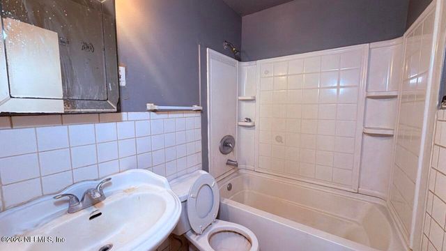 22 MONTE Street, Jacksonville, FL 32254